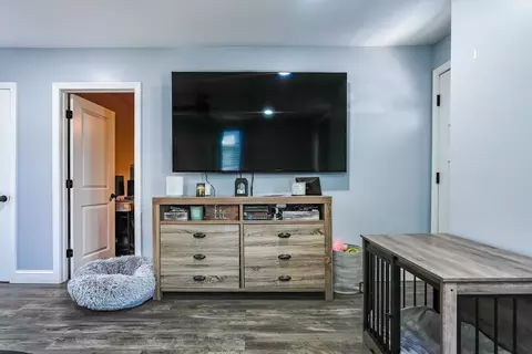 Entry Way - 463 Montaup St, Fall River, MA 02724 photo 1 of 1