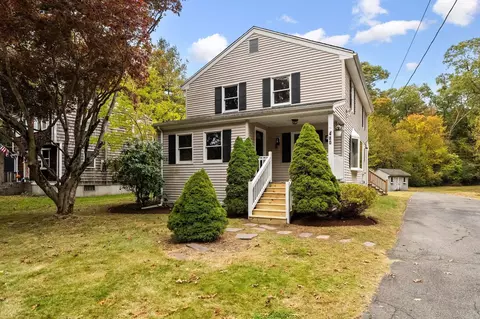480 Forest St, Rockland, MA 02370