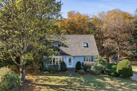 Exterior - 3 Matthew Dr, Easthampton, MA 01027 photo 2 of 10