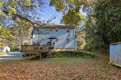 Exterior - 3 Matthew Dr, Easthampton, MA 01027 photo 8 of 10
