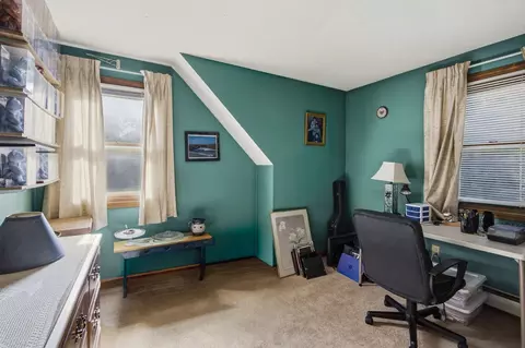 Bedroom - 3 Matthew Dr, Easthampton, MA 01027 photo 3 of 5