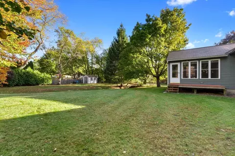 Exterior - 3 Anthony Ln, Danvers, MA 01923 photo 6 of 7