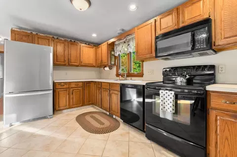 Kitchen - 3 Anthony Ln, Danvers, MA 01923 photo 1 of 2