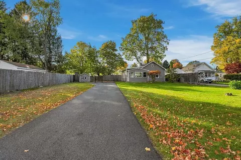 Exterior - 84 Wilton St, Springfield, MA 01109 photo 4 of 5