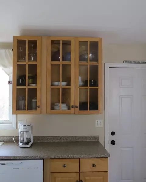 Kitchen - 11 Sonoma Dr, Worcester, MA 01605 photo 3 of 5