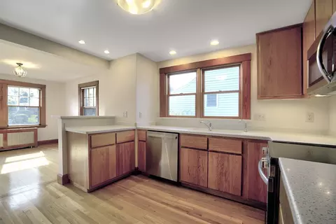 Kitchen - 262 Washington St, Gloucester, MA 01930 photo 3 of 3