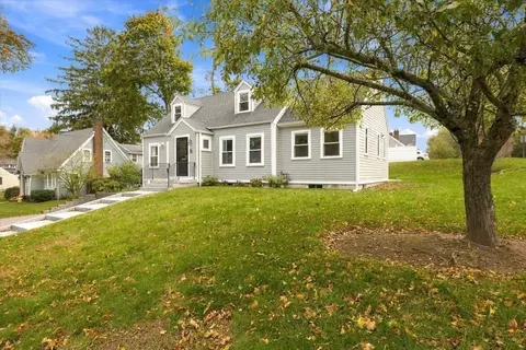 Exterior - 14 Colby Rd, Hingham, MA 02043 photo 2 of 4