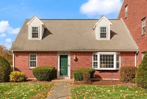 93 Claire Dr #93, Stoughton, MA 02072