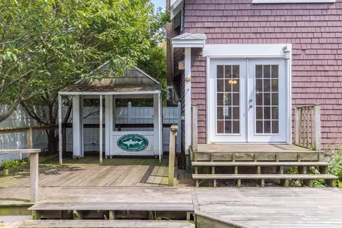 Exterior - 196 Sisson Rd, Harwich, MA 02645 photo 4 of 5