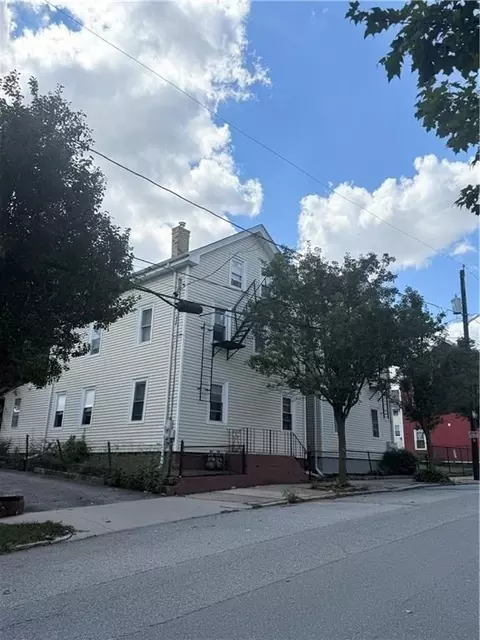 49-51 Trenton St, Providence, RI 02906