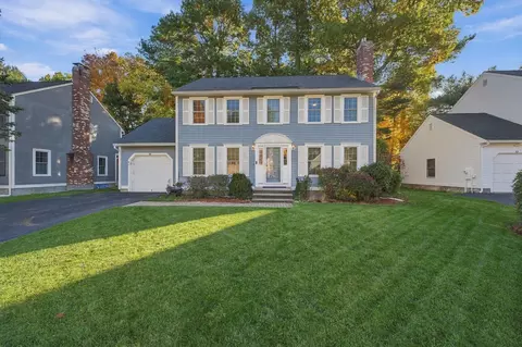 88 Stonegate Rd #88, Chelmsford, MA 01824