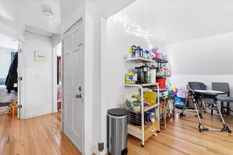 Entry Way - 66 Whitcomb St, Webster, MA 01570 photo 3 of 5