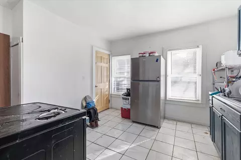 Entry Way - 66 Whitcomb St, Webster, MA 01570 photo 1 of 5