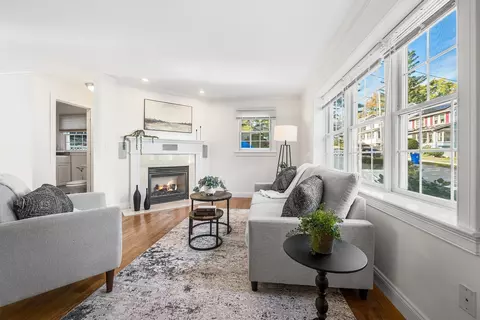 Living - 75 Bartlett Ave #75, Arlington, MA 02476 photo 1 of 3