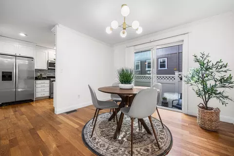 Dining - 75 Bartlett Ave #75, Arlington, MA 02476 photo 1 of 1