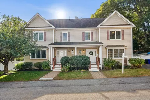 Exterior - 75 Bartlett Ave #75, Arlington, MA 02476 photo 2 of 5