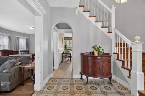 Entry Way - 34 Baker Rd, Everett, MA 02149 photo 2 of 5