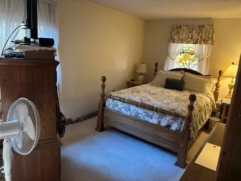 Bedroom - 152 River St, Middleton, MA 01949 photo 2 of 5