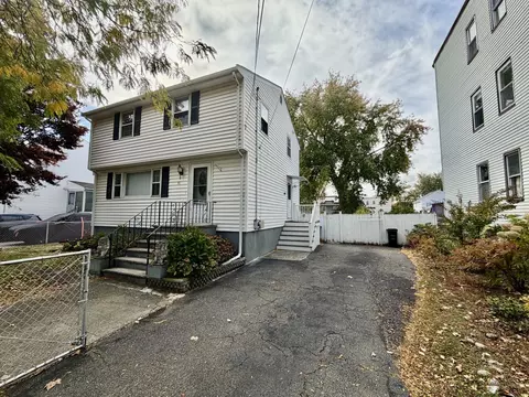 91 Daniels St, Malden, MA 02148