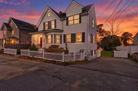 18 Berglund Ave, Brockton, MA 02301