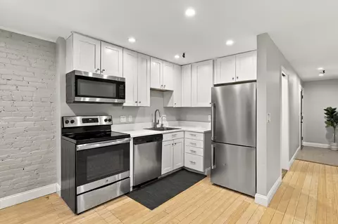 25 Saint Stephen St #2, Boston, MA 02115