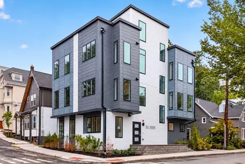 116 Heath St #A, Somerville, MA 02145