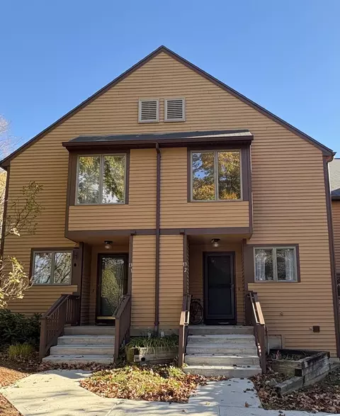 575 Bridge Rd #13-2, Northampton, MA 01060