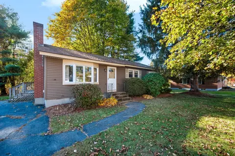 18 Meadow Ln, Lunenburg, MA 01462