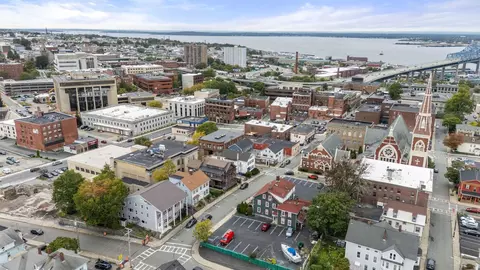 View/Area - 270 Bank St, Fall River, MA 02720 photo 1 of 4