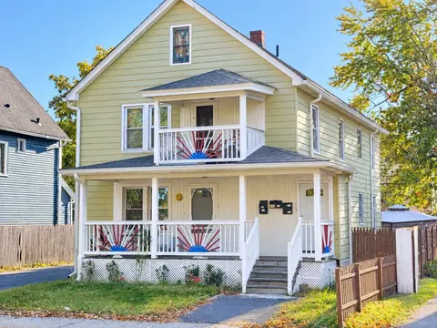 612-614 Armory St, Springfield, MA 01104
