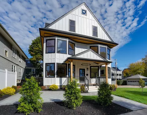 194 N Beacon St #1, Watertown, MA 02472