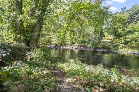 View/Area - 3 Riverbank Rd #3, Maynard, MA 01754 photo 1 of 5