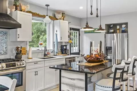 Kitchen - 3 Riverbank Rd #3, Maynard, MA 01754 photo 2 of 7