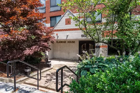 1933 Commonwealth Ave #604, Brighton, MA 02135