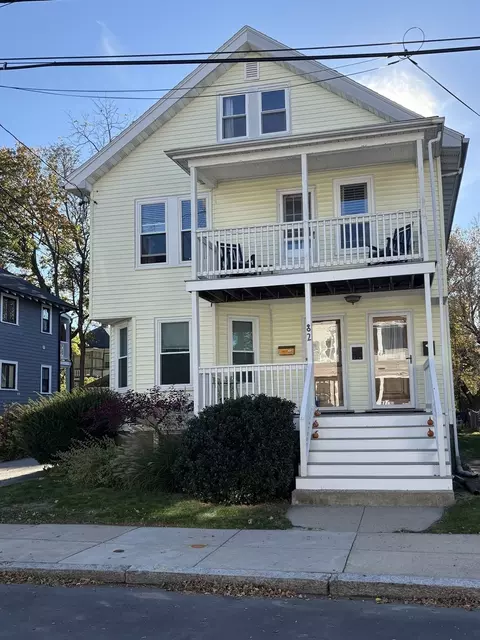 82 Hewlett St #2, Boston, MA 02131