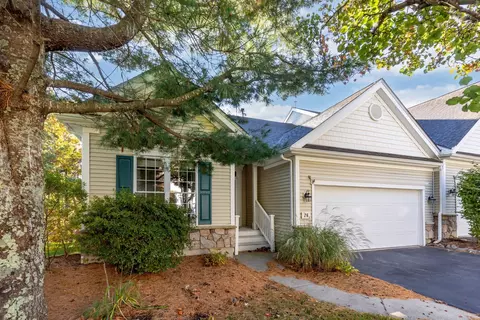 26 Cross Wind, Plymouth, MA 02360