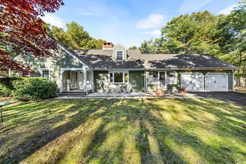 40 Haven Rd, Plymouth, MA 02360