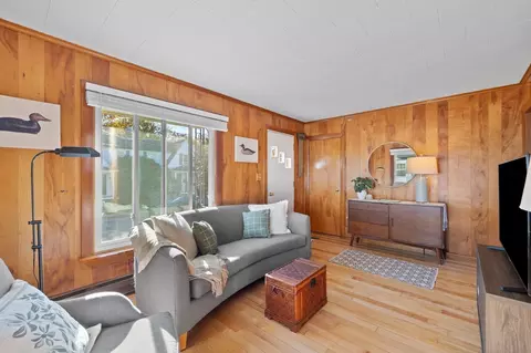 Living - 48 Mckinley St #48, Maynard, MA 01754 photo 1 of 4