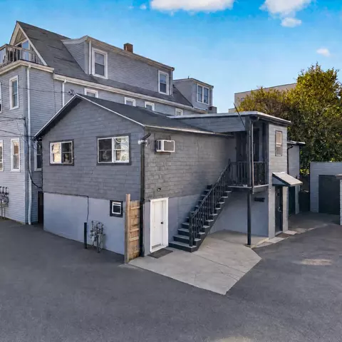 14 Bay Rd, Revere, MA 02151
