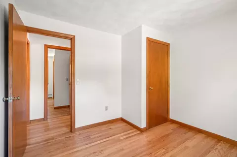 Bedroom - 47 Durant Ave, Maynard, MA 01754 photo 4 of 6