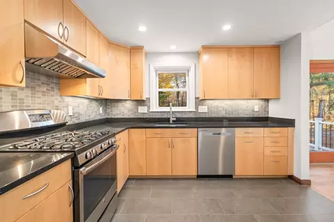 Kitchen - 47 Durant Ave, Maynard, MA 01754 photo 1 of 3