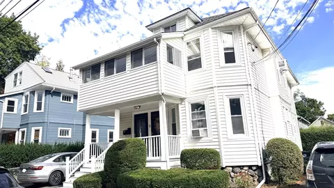 11 Pearl St, Belmont, MA 02478