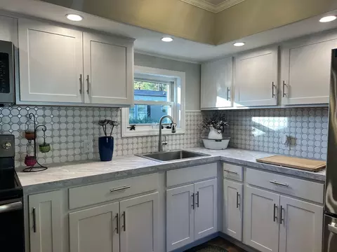 Kitchen - 77 Crown Dr #77, Wareham, MA 02576 photo 2 of 4