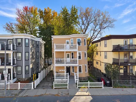 3964 Washington St, Boston, MA 02131