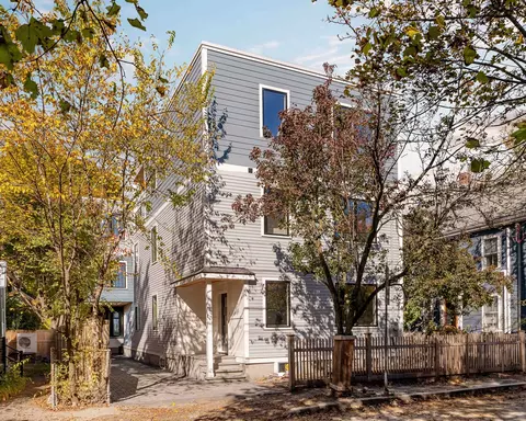 19 Acorn St, Cambridge, MA 02139
