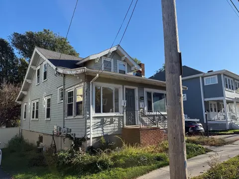 153-155 Vassall St, Quincy, MA 02170
