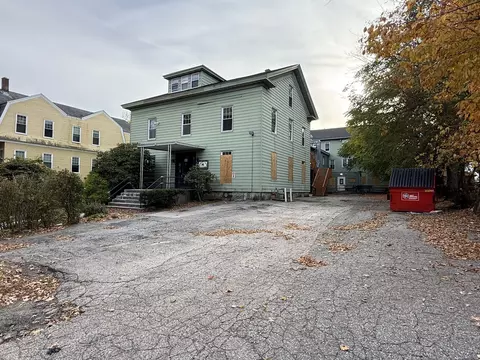 Exterior - 17-19 King St, Worcester, MA 01610 photo 2 of 7