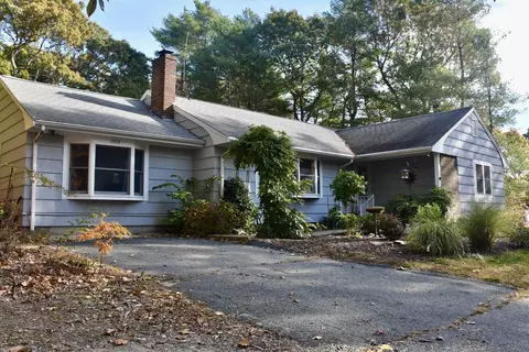 1104 Long Pond Rd, Plymouth, MA 02360