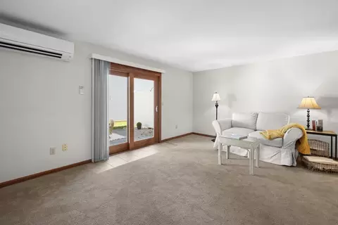 Living - 174 Lowell Rd #21B, Mashpee, MA 02649 photo 5 of 7