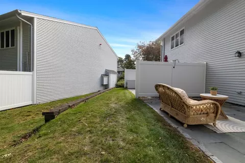 Exterior - 174 Lowell Rd #21B, Mashpee, MA 02649 photo 6 of 7